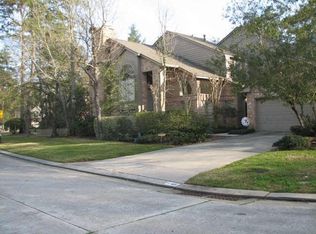 45 N Lakeridge Cir, Spring, TX 77381