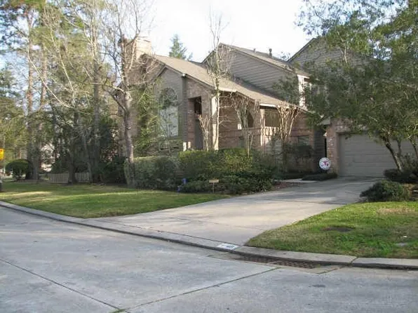 45 N Lakeridge Cir, Spring, TX 77381