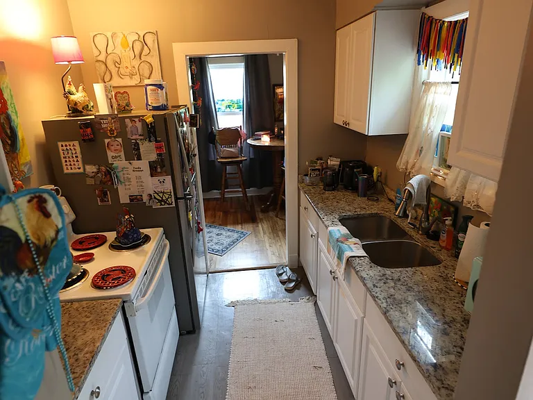 141 Barnett Pl — Photo 7