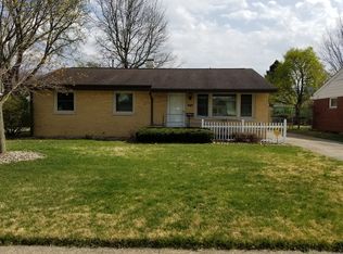 2716 Kettering Dr, South Bend, IN 46635
