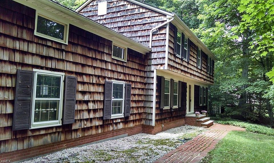 1st image of 11920 Storybook Ln