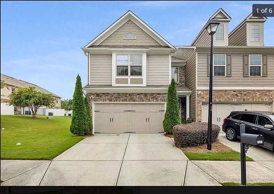 1st image of 3689 Brockenhurst Dr