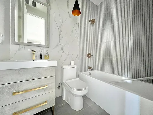 Rented by Doorway NYC, LLC | media 15