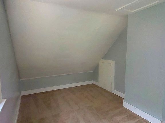 5th image of 12706 Forest Ave