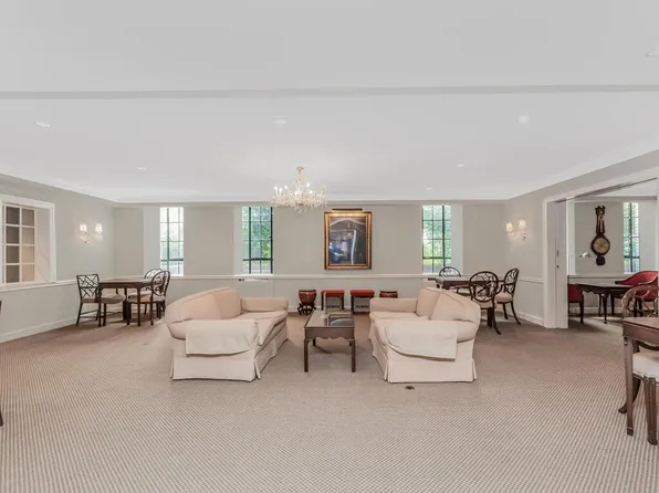 340 West 57th Street image 21 of 23