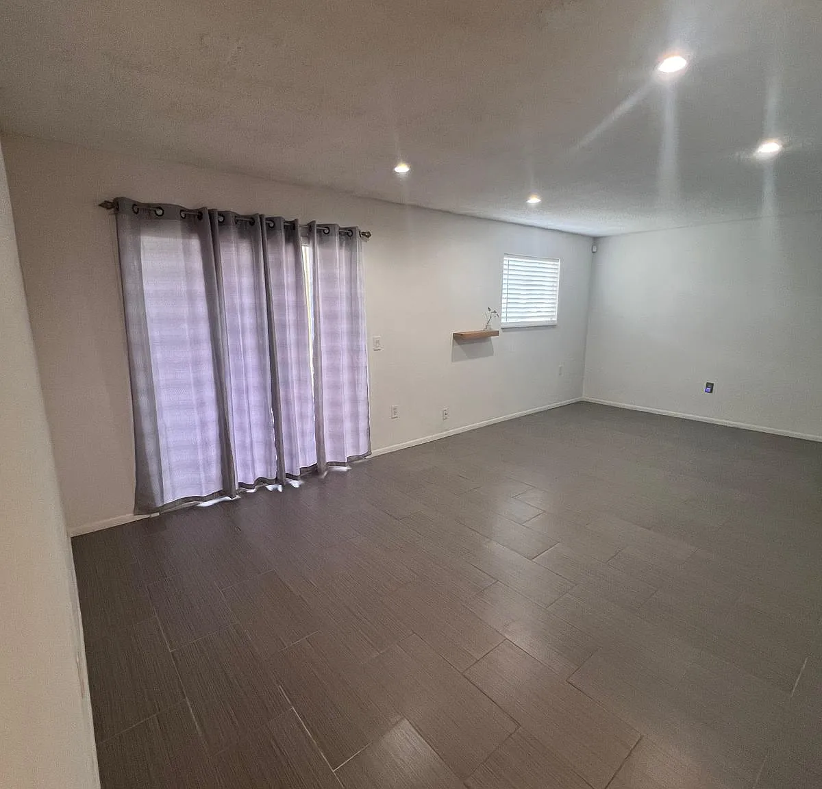 Studio, 462 sqft, $1,050 — Photo 3