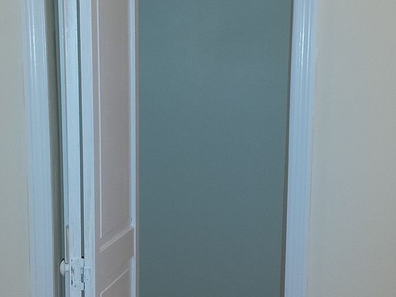2nd image of 425 E 114th St APT 2FW