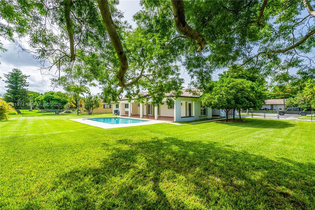9380 SW 134th St, Miami, FL 33176 home