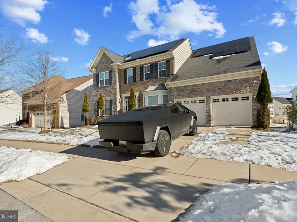 9104 Crystal Oaks Ln, Upper Marlboro, MD 20772