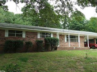 843 San Felipe Rd, Hot Springs, AR 71909