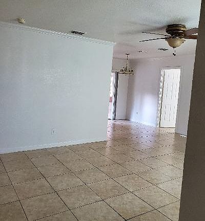 2nd image of 2512 Troubador St