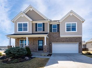 2604 Sunset Maple Dr, Tipp City, OH 45371