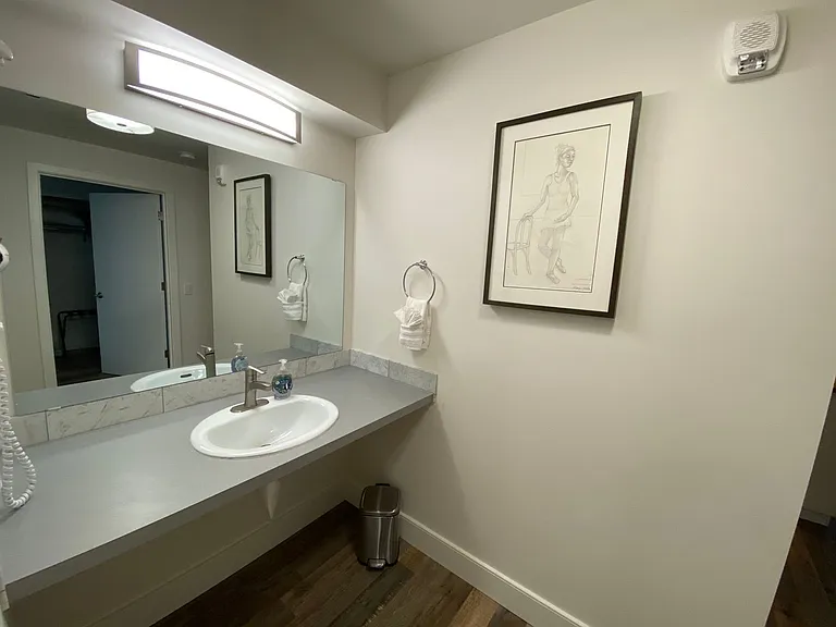1818 Harvard Ave — Photo 17