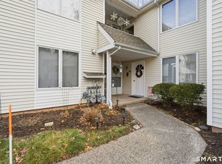 82 Millbrook Ct UNIT 82, Newington, CT 06111