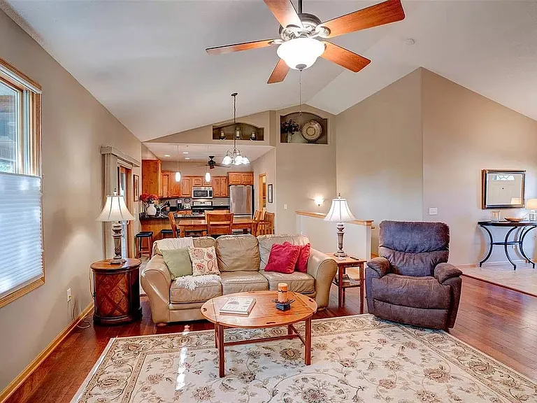 3449 N Jamie Ln — Photo 18