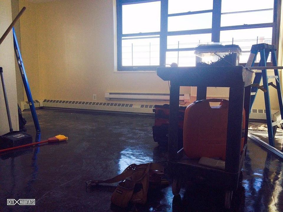2nd image of 2970 W 24th St APT 3c