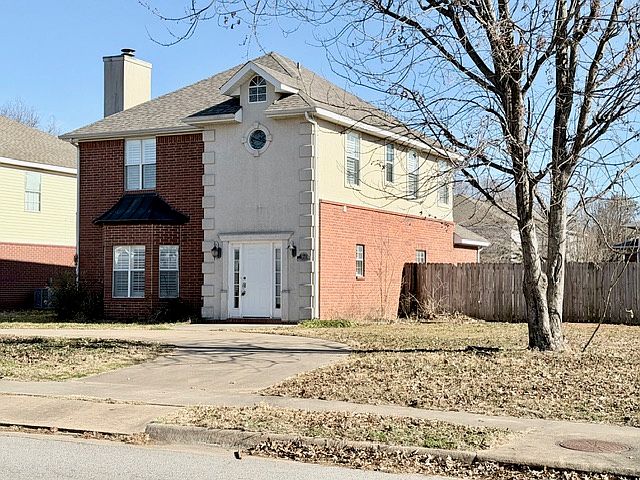 1st image of 884 N Meadowlands Dr
