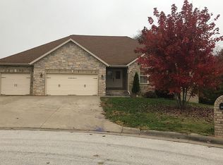 857 E Country Ridge St, Nixa, MO 65714