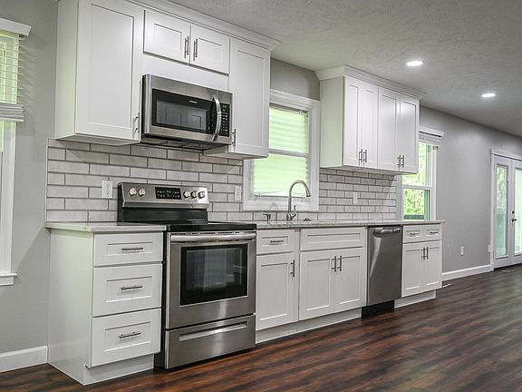 4th image of 4753 Shadow Oak Ct