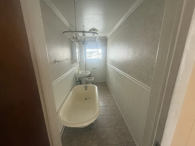 89 Belmont St #2 — Photo 3