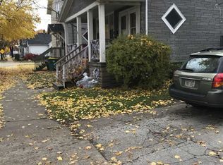 909 Day St, Green Bay, WI 54302