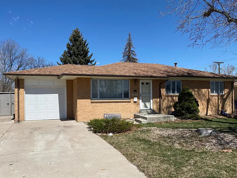 3025 W Saratoga Ave — Photo 1