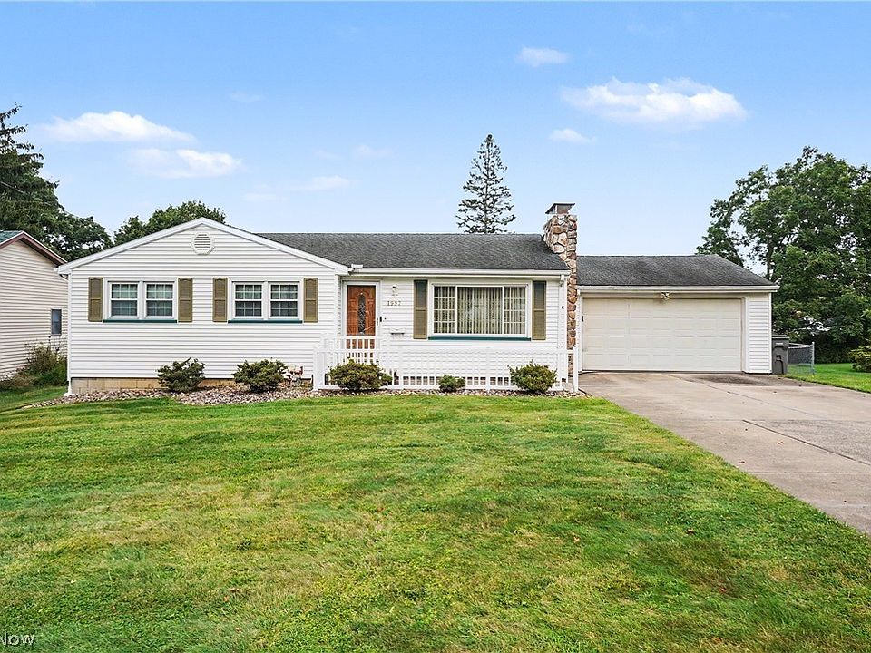 1st image of 1997 Heather Ln