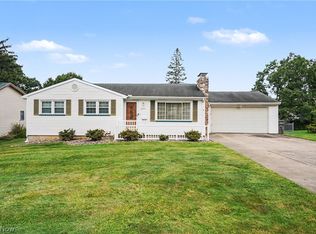 1997 Heather Ln, Youngstown, OH 44511