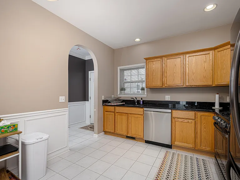 2906 N Knightsbridge Cir — Photo 14