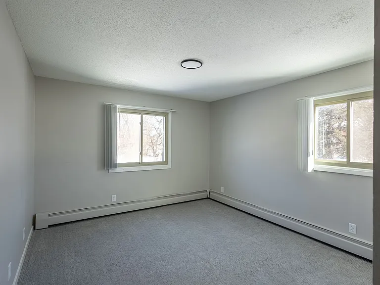 SkyHill Apartments — Photo 31