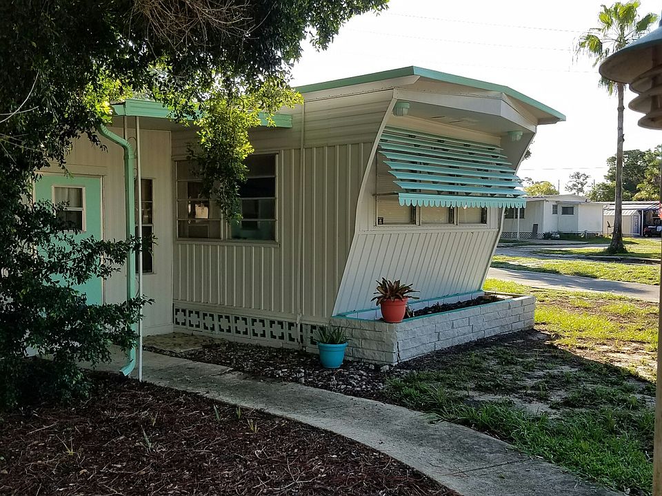 1st image of 5253 Pineland Ave