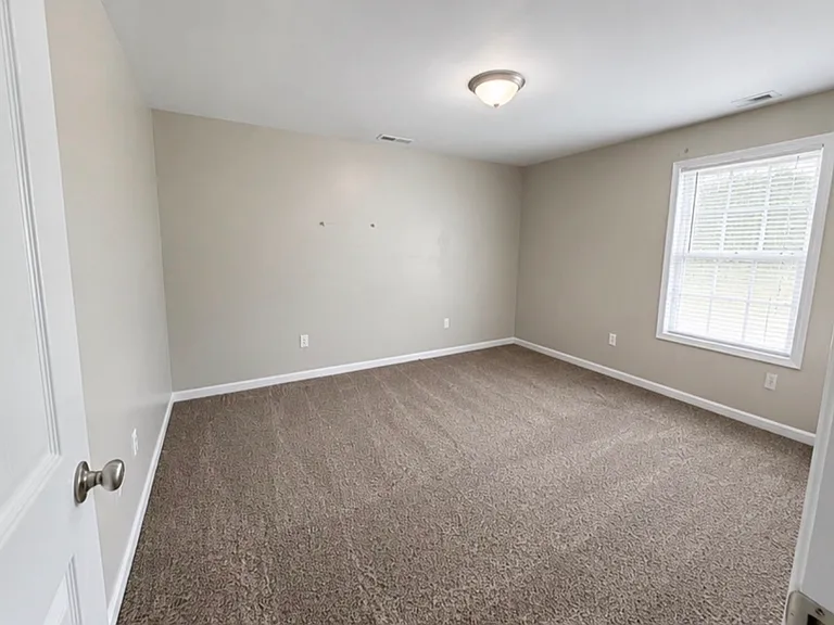 33 Weesner Ave #2 — Photo 8