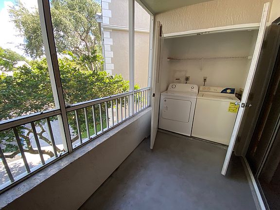 3rd image of 2803 N Oakland Forest Dr APT 308