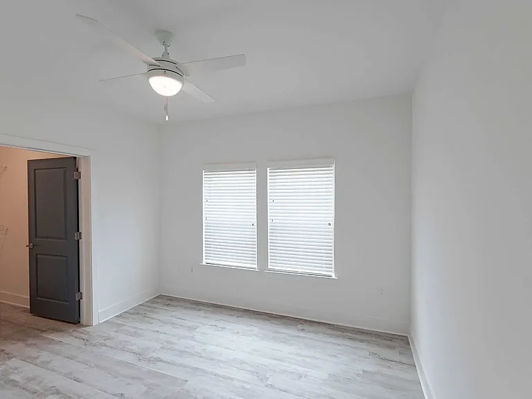Forena Luxury Living — Photo 125