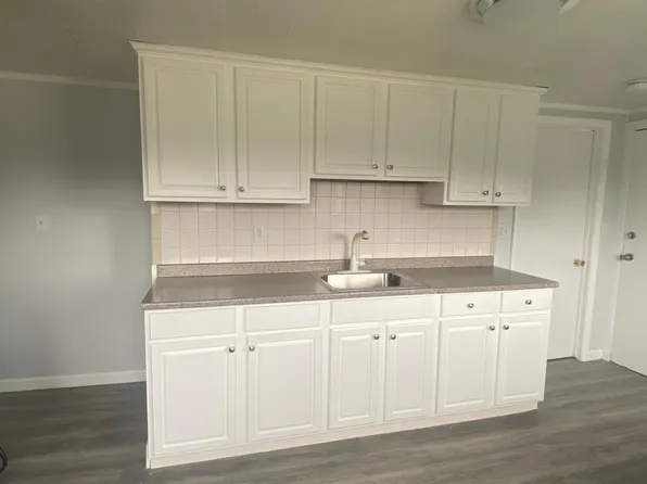 100 Linden St #3, Whitman, MA 02382