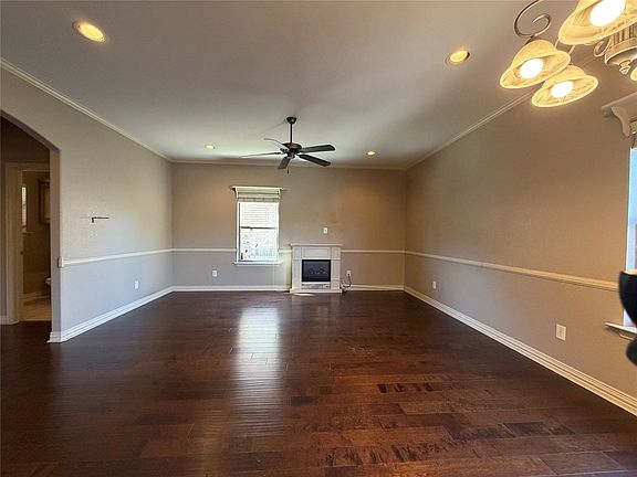 4th image of 5107 Chesterfield Pl