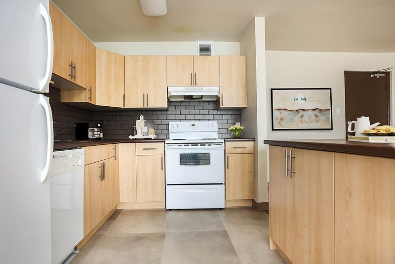 Winnipeg Apartment for rent - 1 Bedroom — photo 3