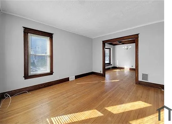 546 Magee Ave — Photo 9