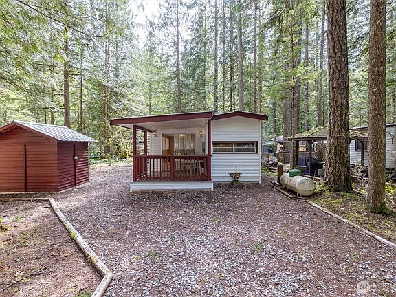 2nd image of 98 3 Sunset Circle