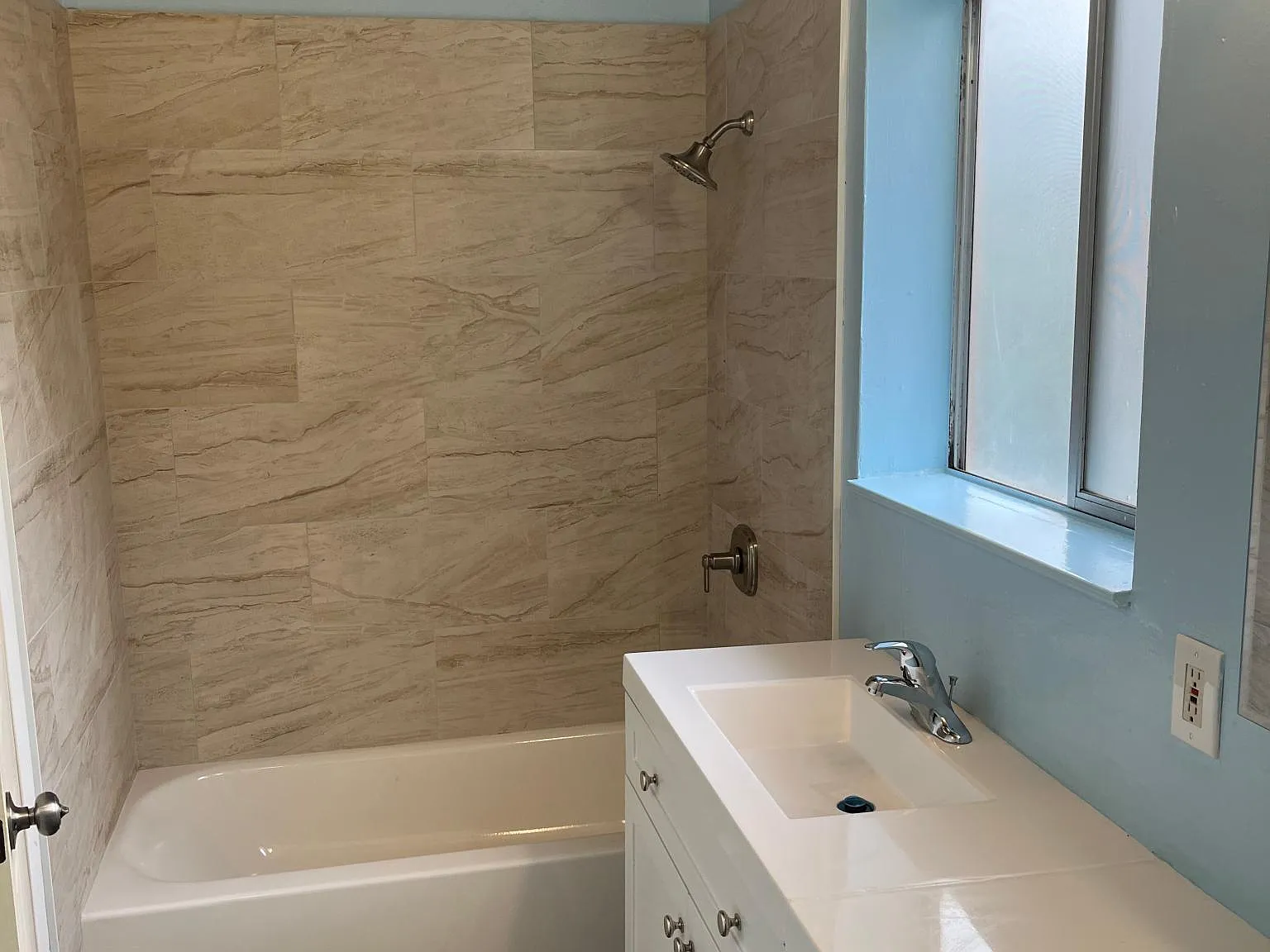 175 Woodland Ave — Photo 2