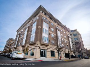 358 Rector St #310, Middlesex, NJ 08846