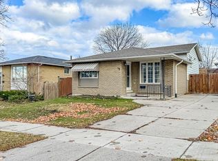 48 Arbutus Cres, Hamilton, ON L8J 1M8