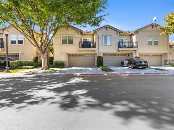 3301 N Park Dr Unit 2612, Sacramento, CA 95835