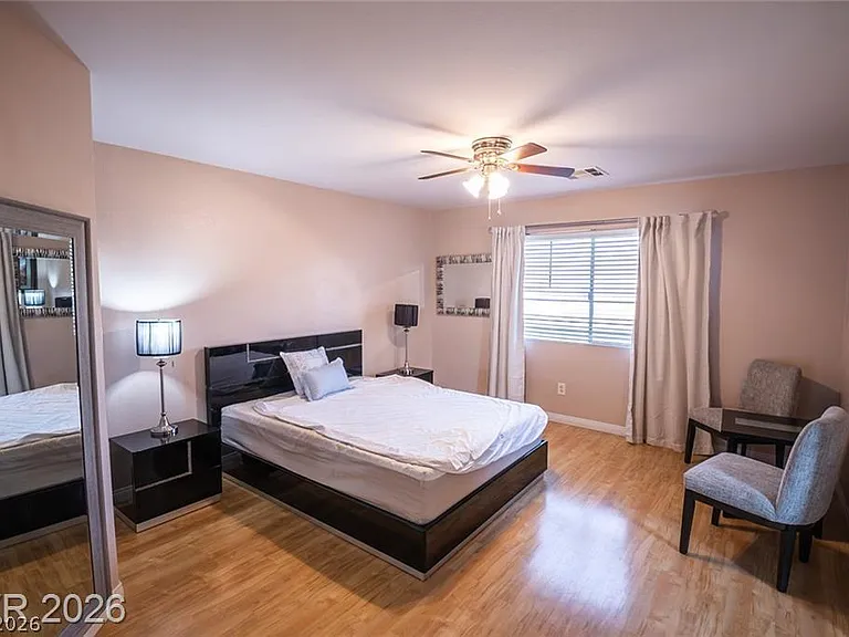 805 Old Mine Creek Ln — Photo 38