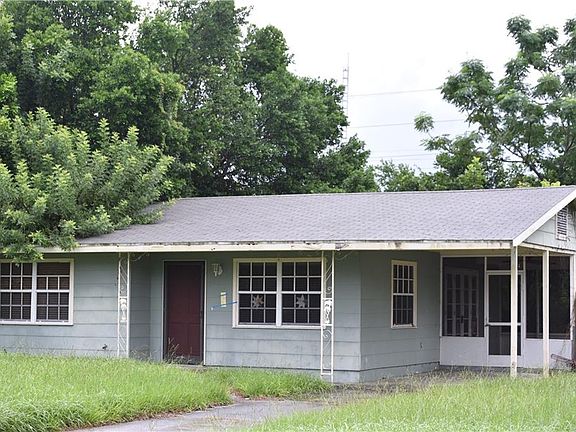 3rd image of 2707 Grand Cayman St