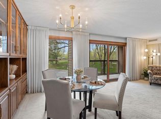 8549 Irwin Rd APT 239, Bloomington, MN 55437