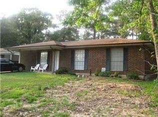 521 Rubin Dr, Pineville, LA 71360