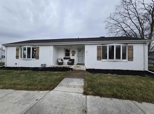 301 E Wall St, Morrison, IL 61270