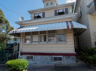 11 Division St, Nanticoke, PA 18634