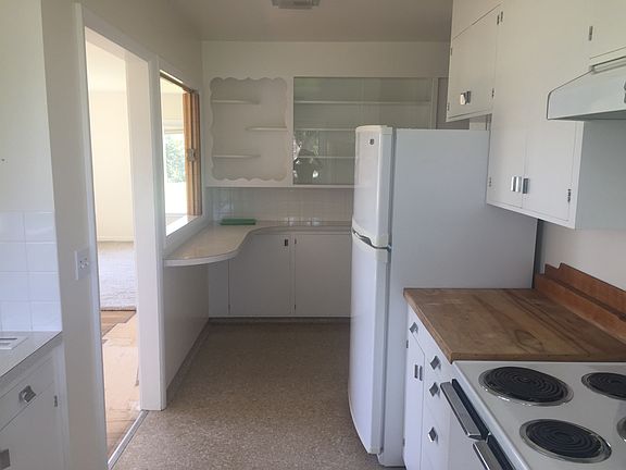 kitchen enlarged 